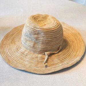 Stylish Tan Women's Sun Hat